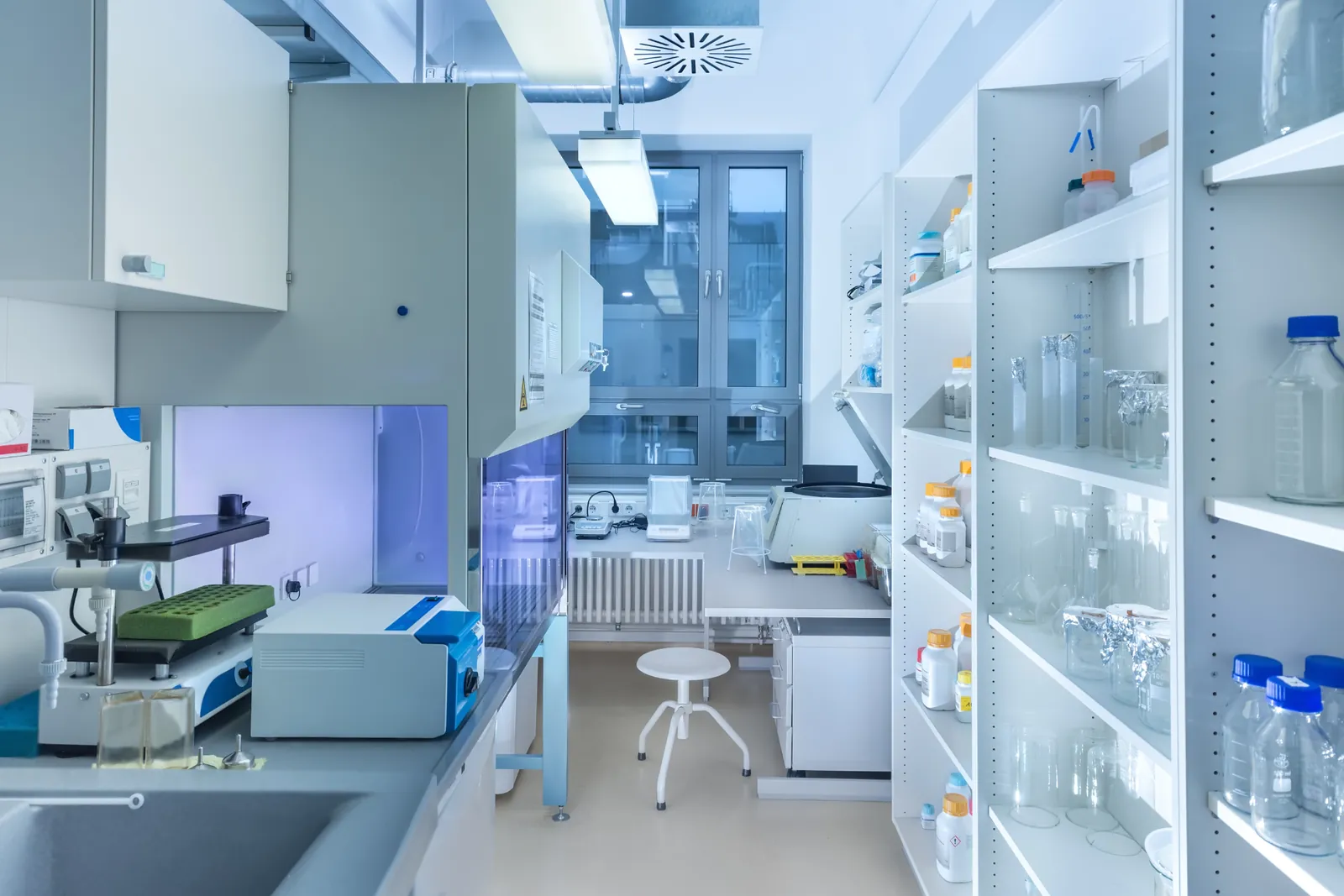 Laboratory with casework, open shelving and lab benches